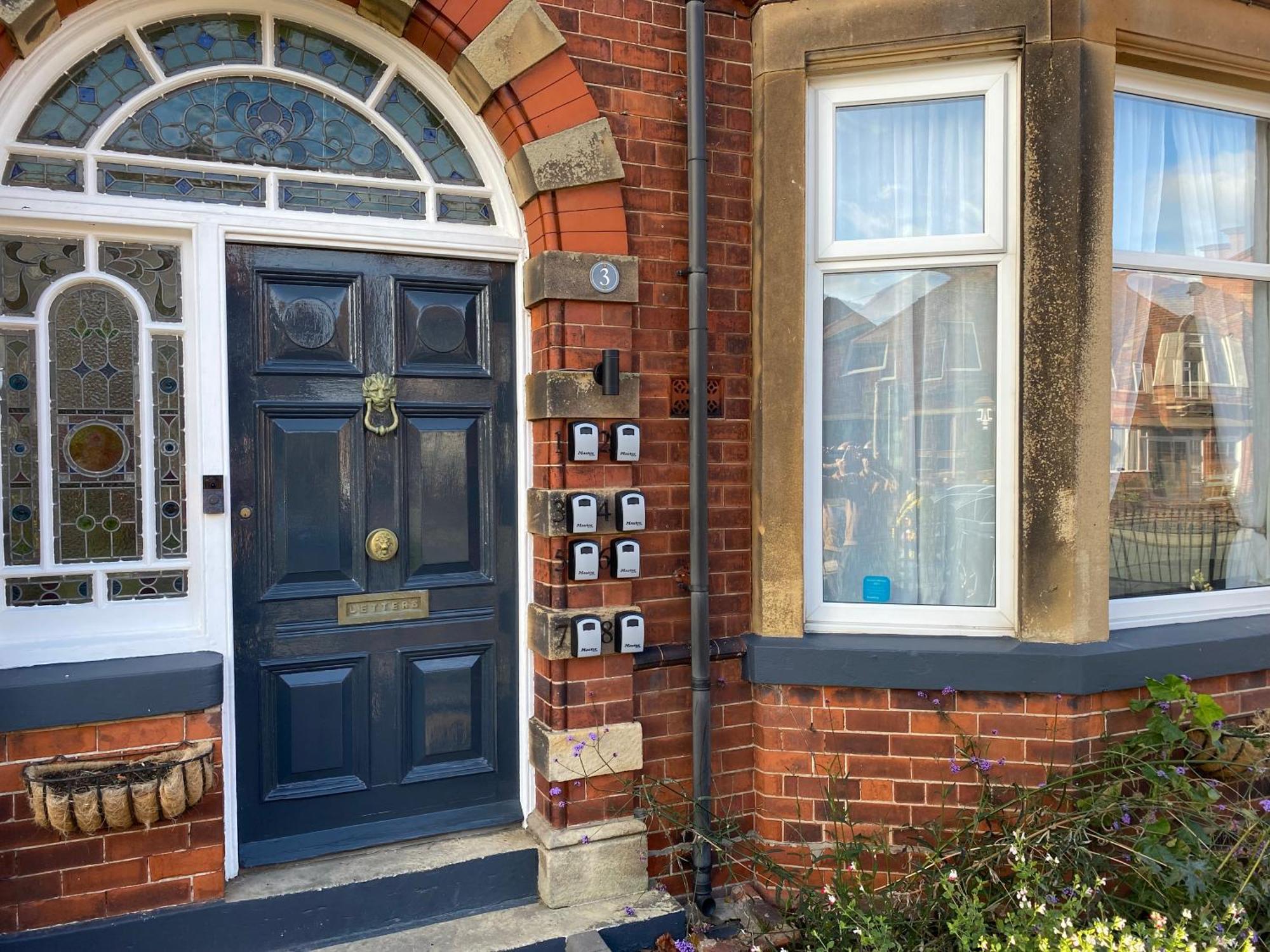 The Whalebone Arch Hotel Whitby Exterior foto